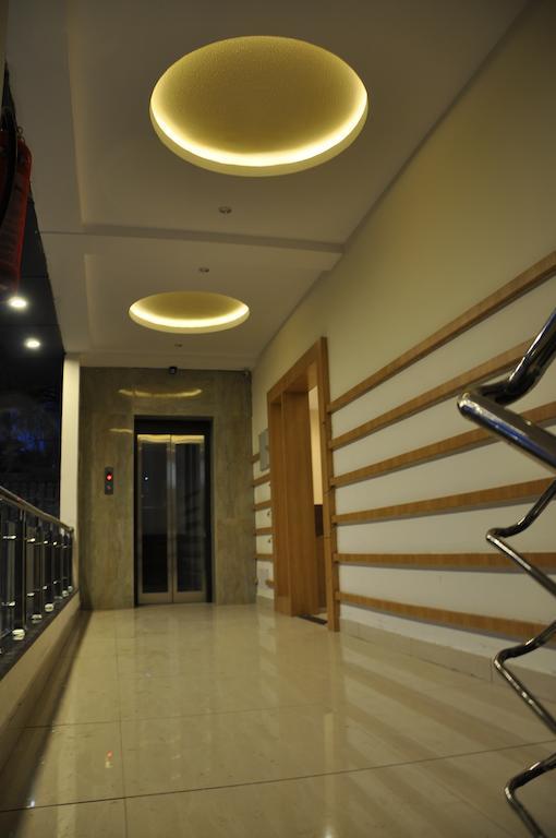 Hotel Athidi Grand Visakhapatnam Quarto foto
