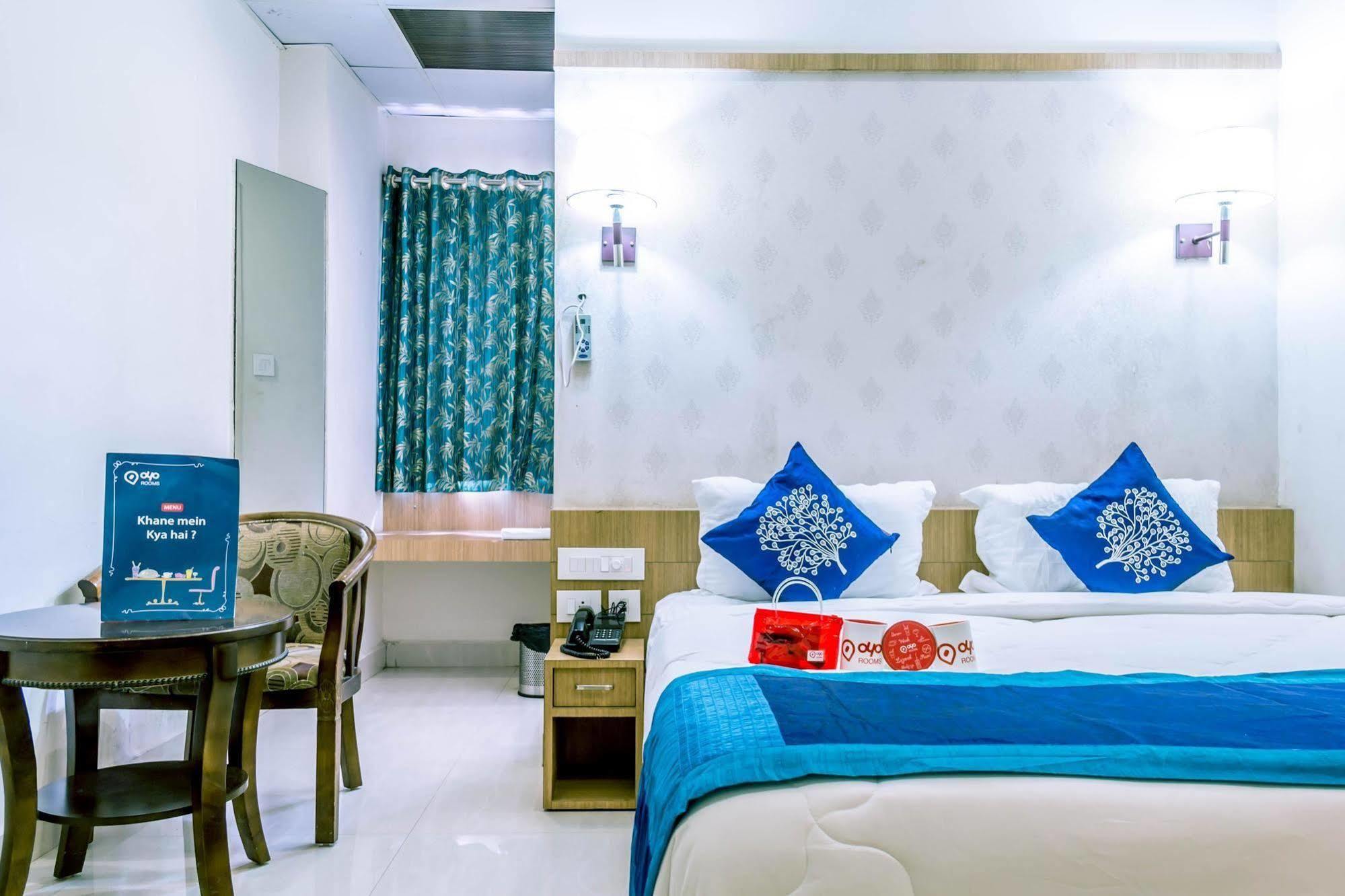 Hotel Athidi Grand Visakhapatnam Exterior foto